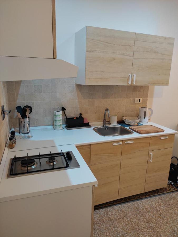 Grazioso Loft Vicino A San Giovanni E Metro C * Rom